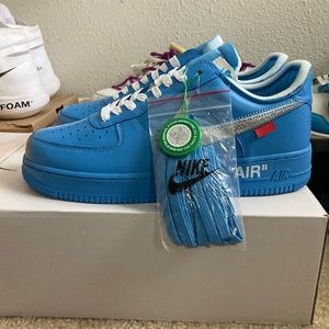 Nike offwhite MCA BLUE Size 10